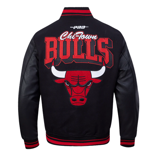 Pro Standard - NBA Chicago Bulls Team Badge Men's Rib Wool Varsity Jacket - Black / Red