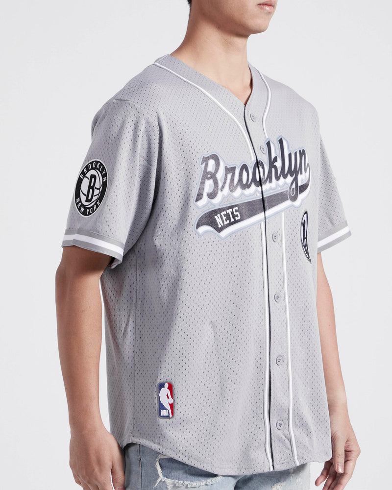 Pro Standard - Brooklyn Nets Script Tail Mesh Button Down Shirt - Gray