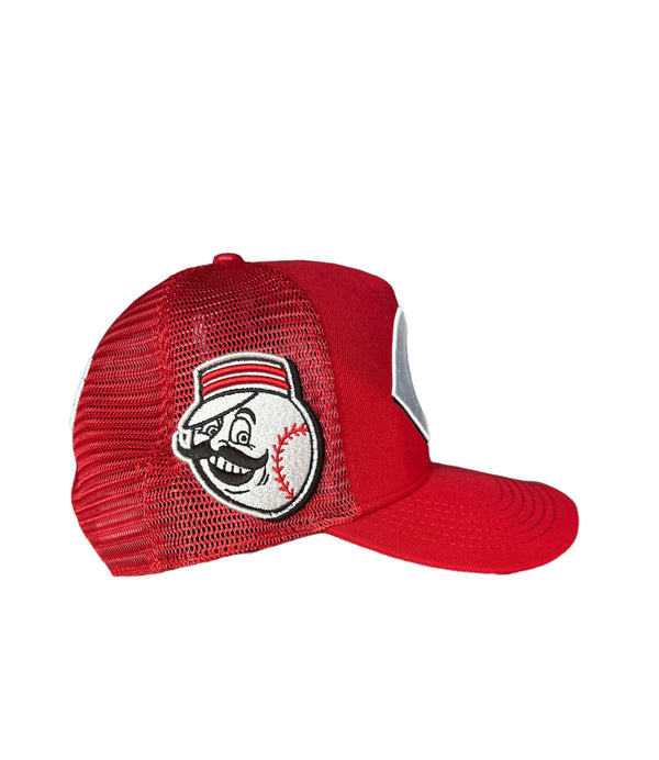 Pro Standard - Cincinnati Reds Classic Mesh Back Trucker Hat -  Red / White