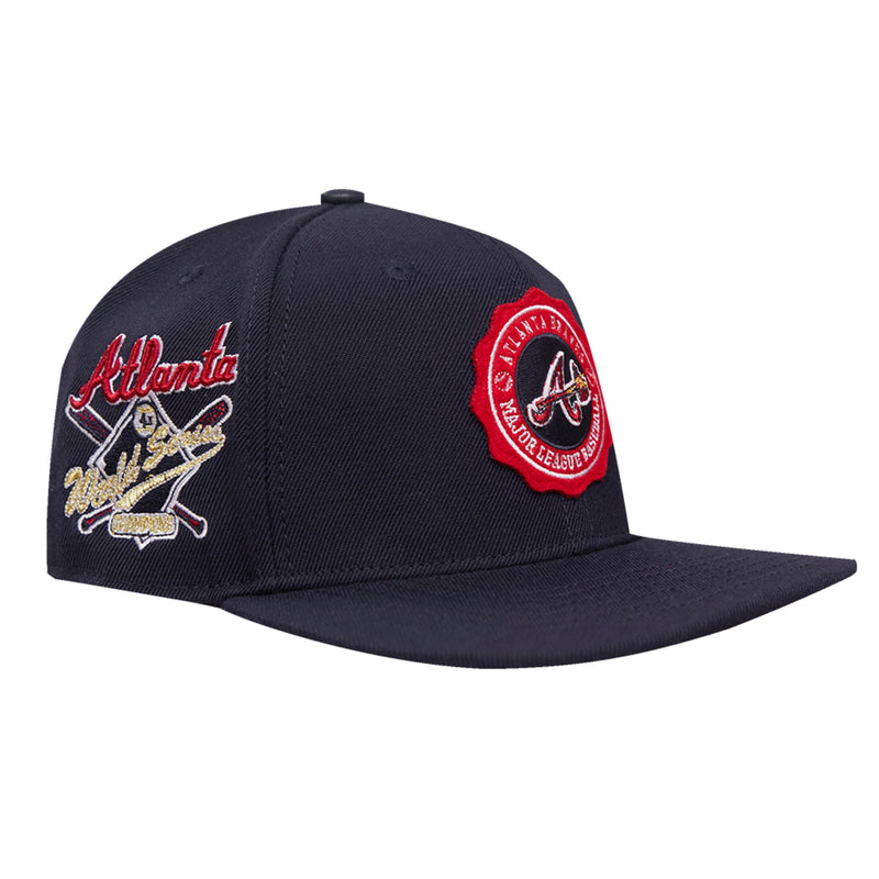 Pro Standard - Atlanta Braves Crest Emblem Wool Snapback Hat - Midnight Navy