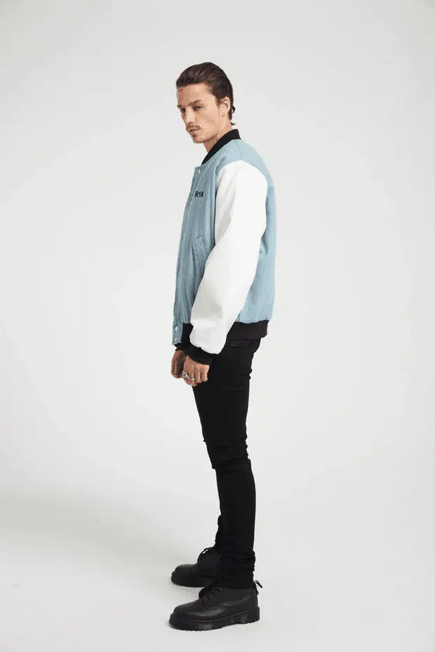 RTA Bryant Skinny Jean | Black Logo - BLVD